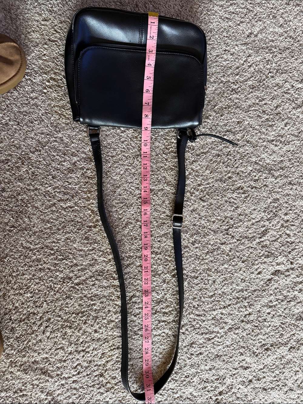 Wilsons Leather Black Leather Messenger Crossbody - Picture 4 of 8
